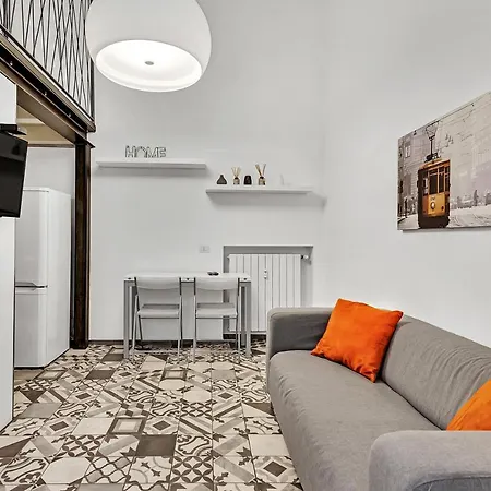 Loft Spritz Nel Centro Di Milano, Via Sottocorno, Porta Vittoria Milão
